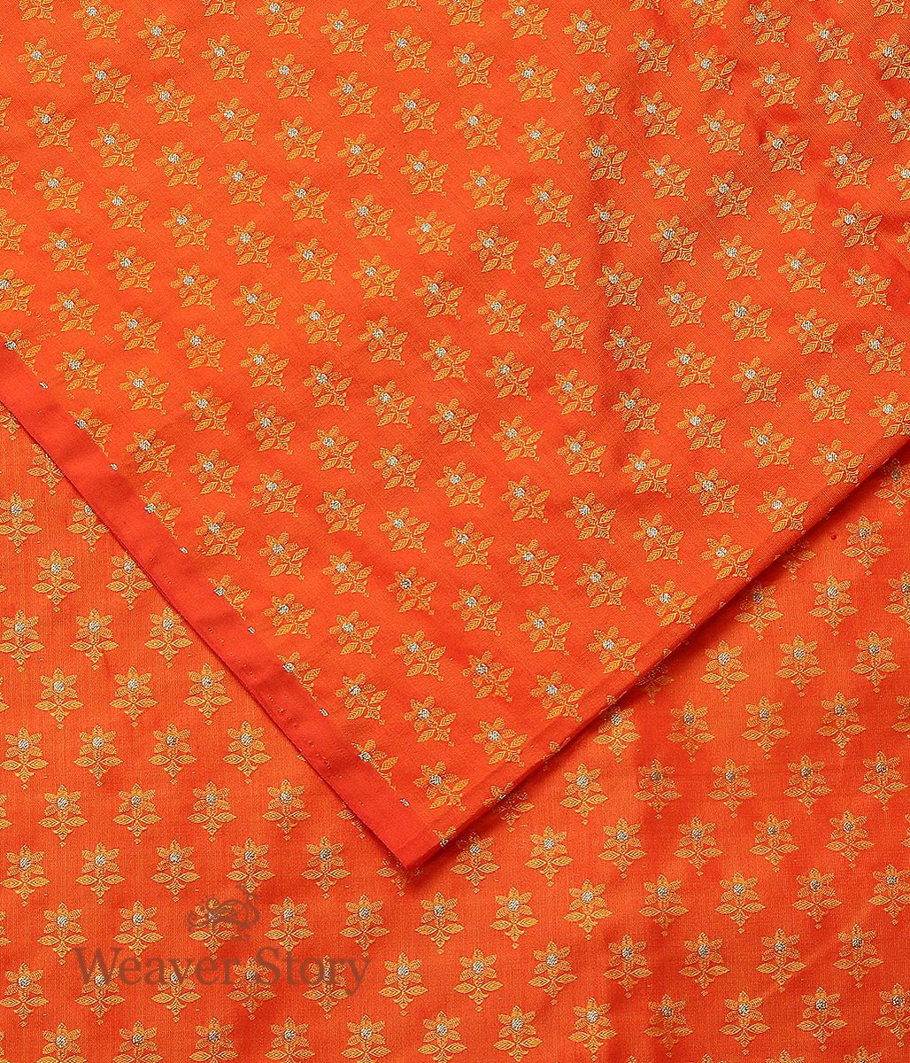Handloom_Tanchoi_Zari_Booti_Fabric_WeaverStory_04