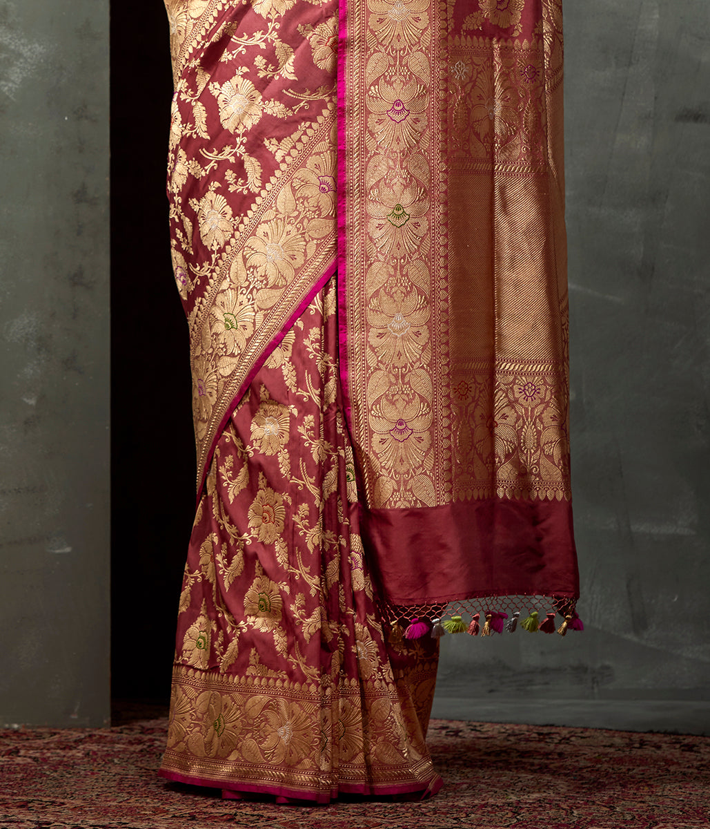 Handwoven_Old_Rose_Kadhwa_Meenakari_Jangla_Saree_WeaverStory_04