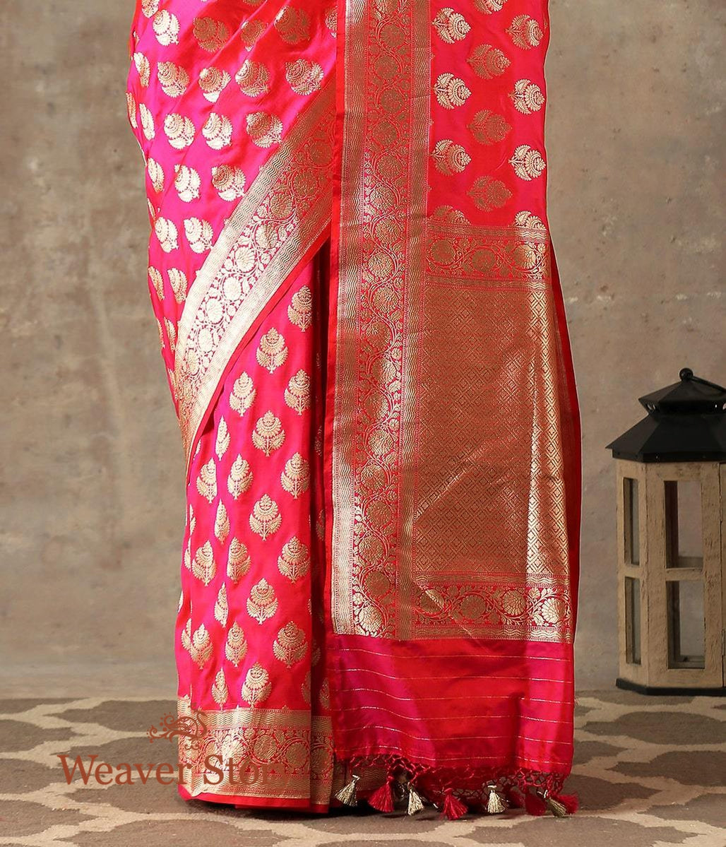 Handwoven_Pink_Banarasi_Saree_with_Traditional_Zari_Booti_WeaverStory_04