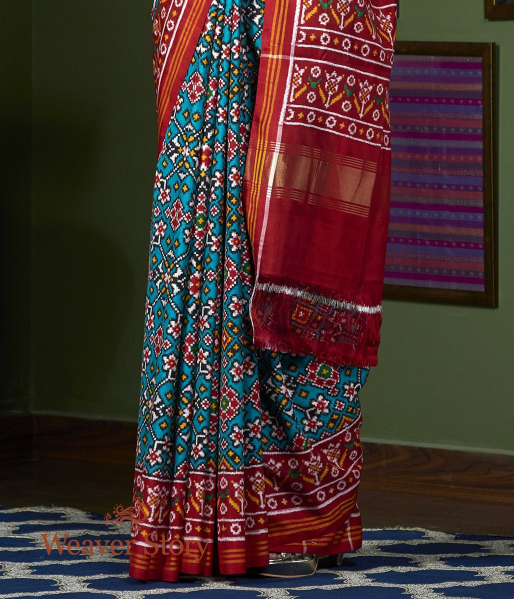 Handwoven_Teal_Blue_Patan_Patola_Saree_WeaverStory_04