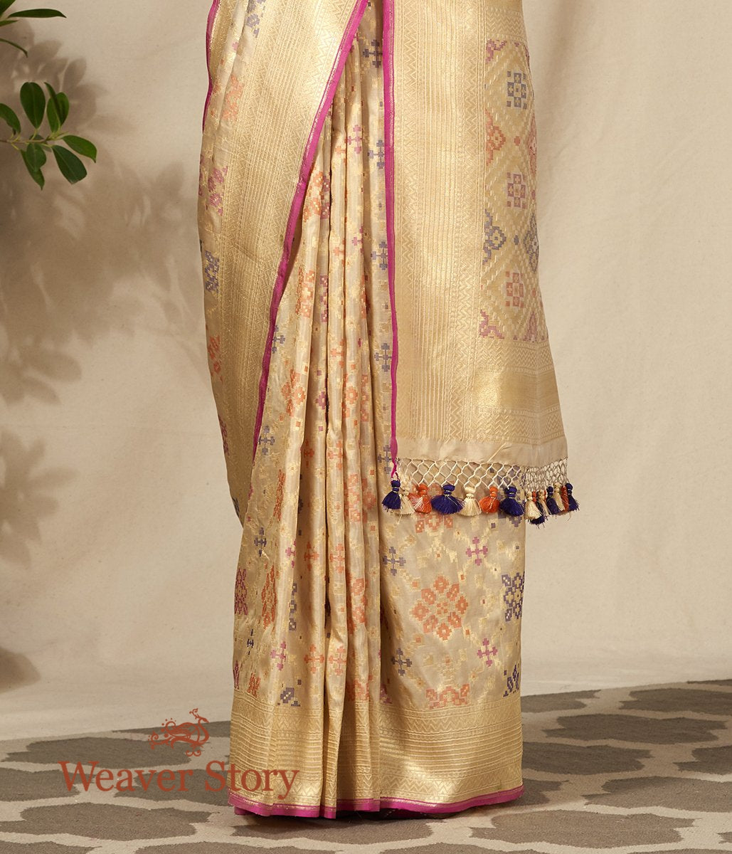 Handwoven_Offwhite_Meenakari_Banarasi_Patola_Saree_WeaverStory_04