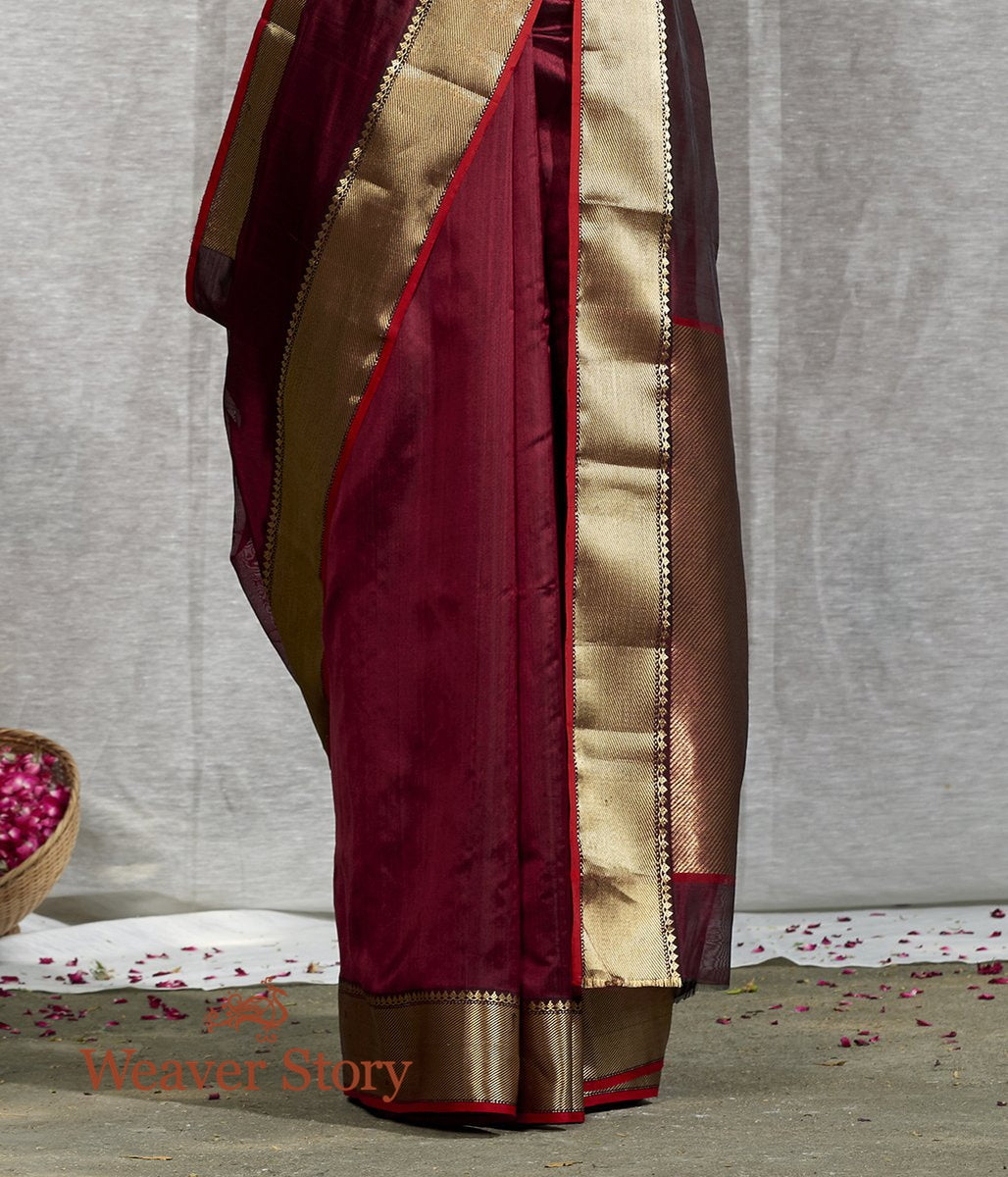 Handwoven_Maroon_Plain_Silk_Cotton_Saree_with_Solid_Zari_Border_WeaverStory_04