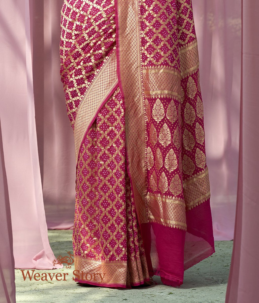 Handwoven_Pink_Banarasi_Bandhej_Saree_WeaverStory_04