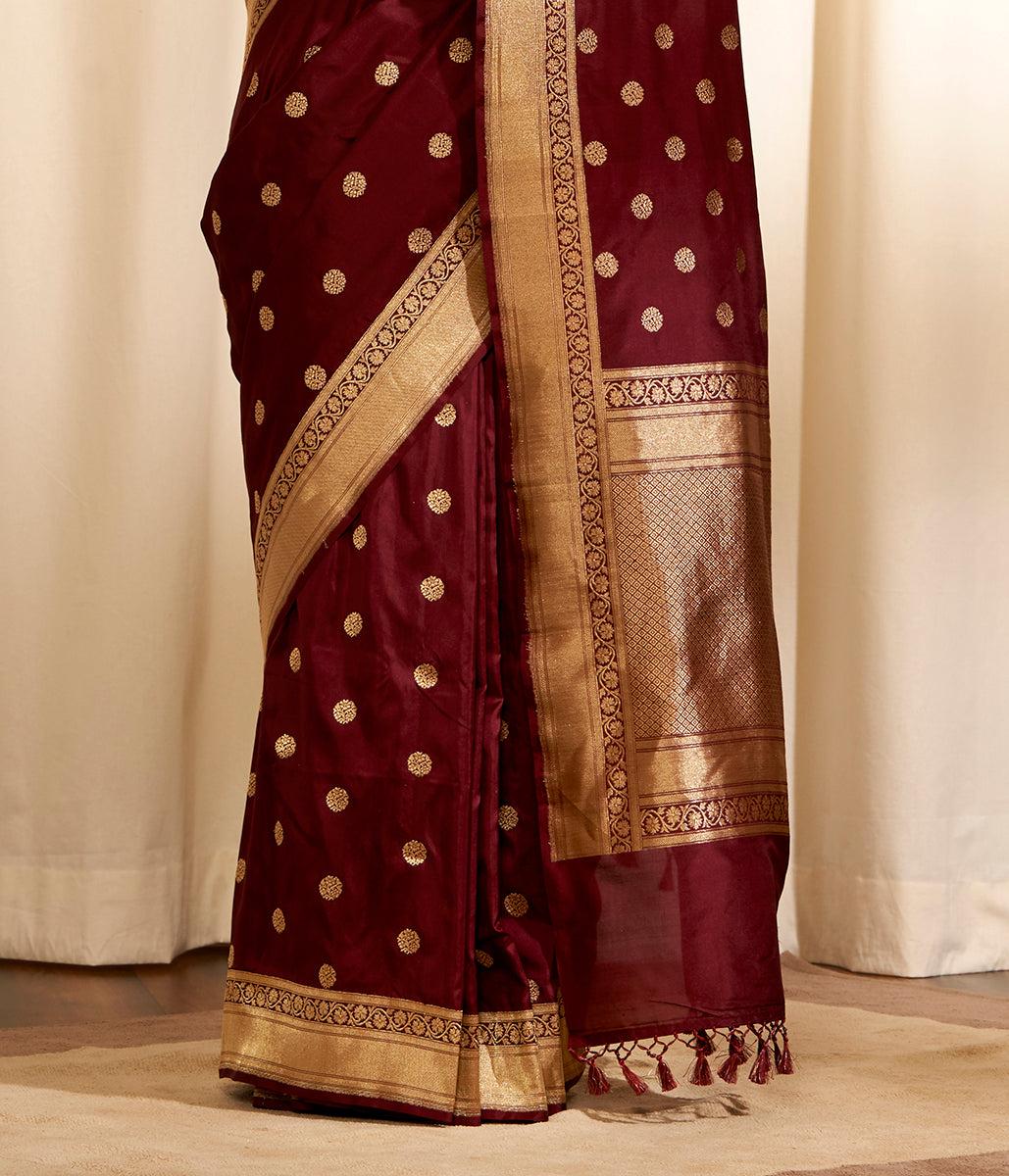 Handwoven_asharfi_boota_banarasi_saree_in_wine_WeaverStory_04