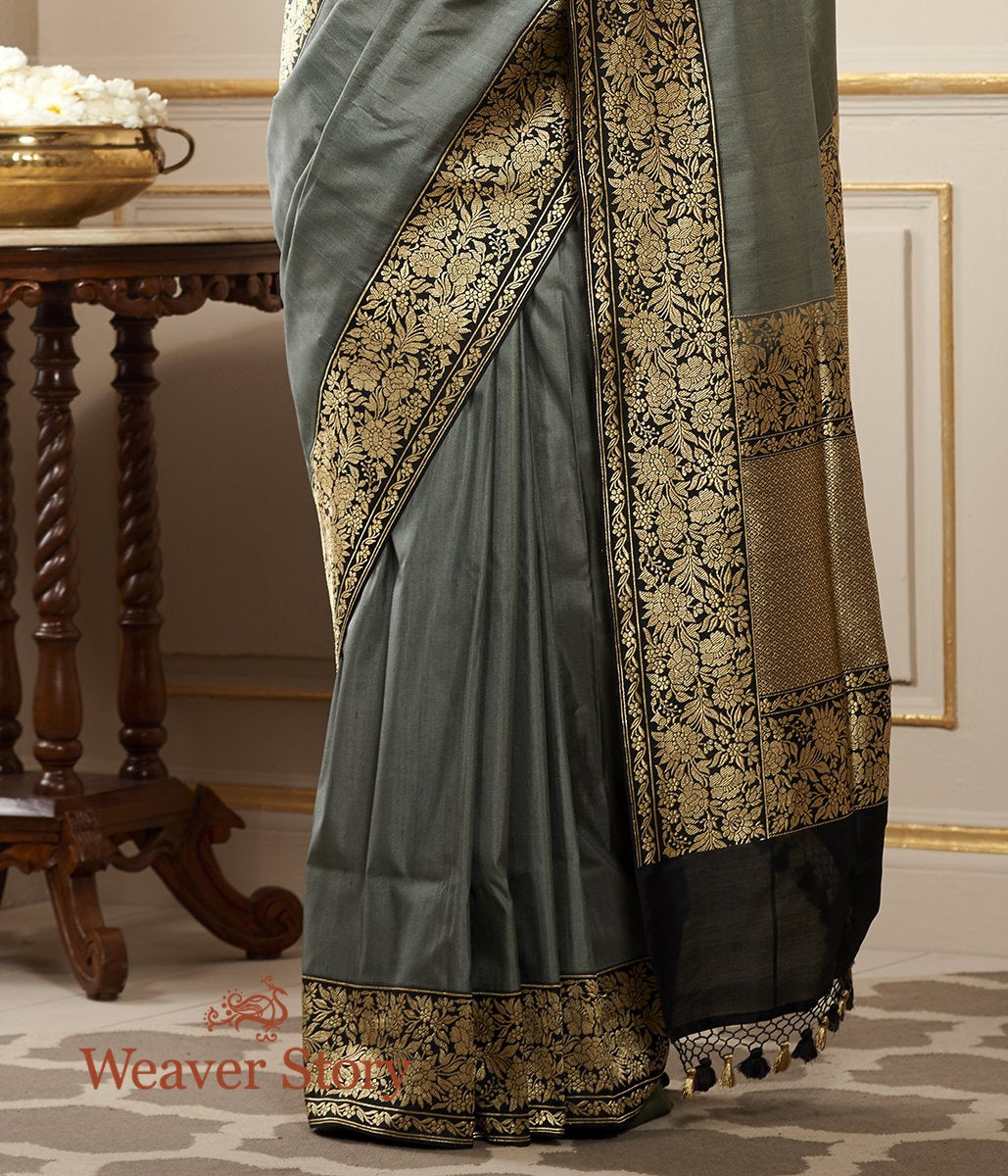 Handwoven_Grey_Tusser_Saree_with_Black_Kadhiyal_Border_WeaverStory_04