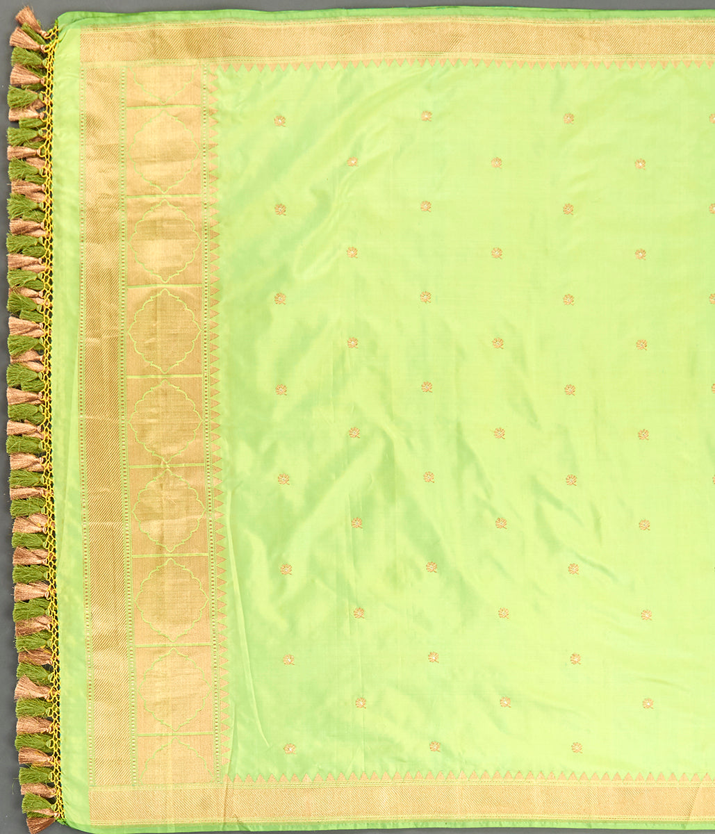 Suit_Set_-_Handwoven_Green_Katan_Silk_Kurta_and_Dupatta_with_Kadhwa_Booti_WeaverStory_04