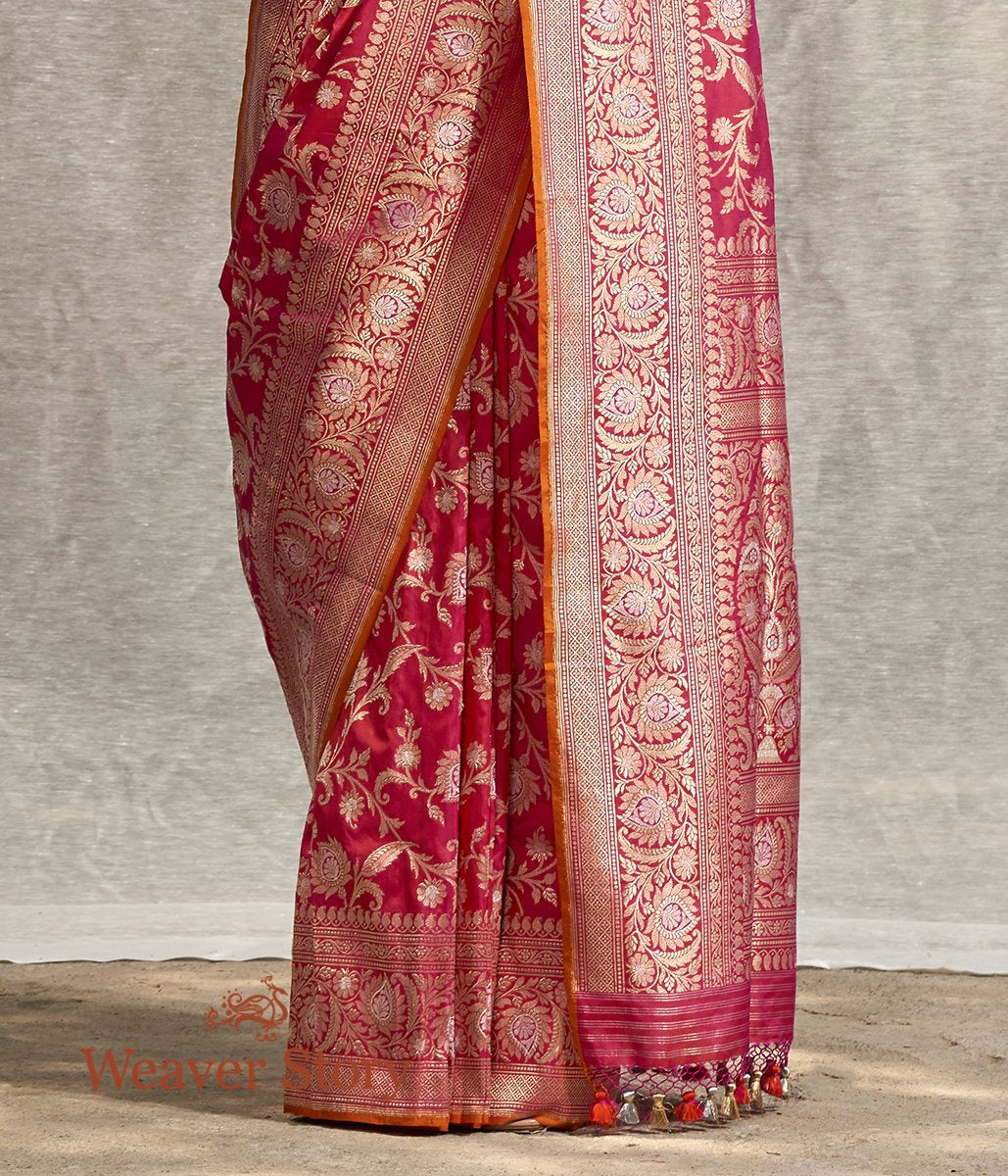 Handwoven_Strawberry_Pink_Kadhwa_Jangla_Saree_WeaverStory_04