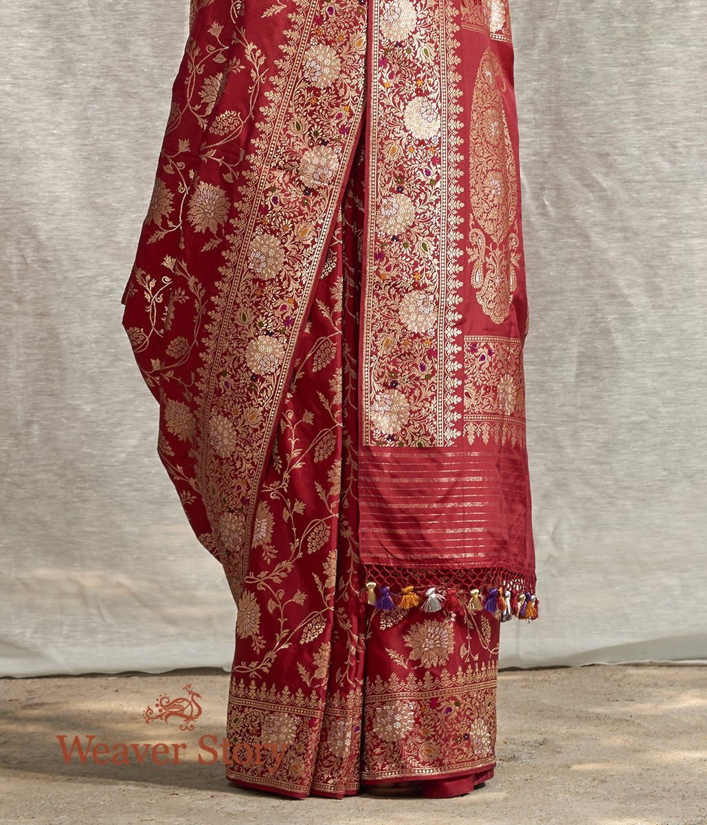 Handwoven_Red_Heavy_Meenkari_Jangla_Saree_with_Sona_Rupa_Zari_WeaverStory_04
