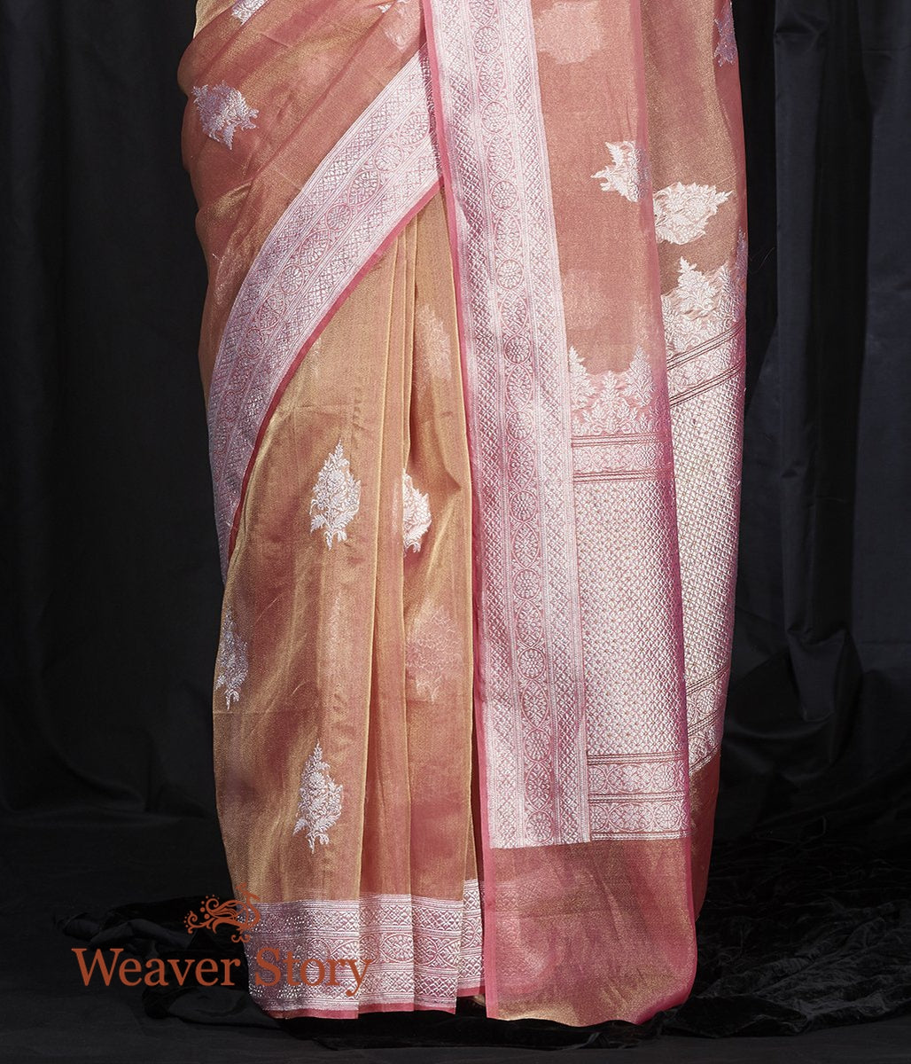 Handwoven_Peach_Pink_Tissue_Saree_with_Kadhwa_Boota_WeaverStory_04
