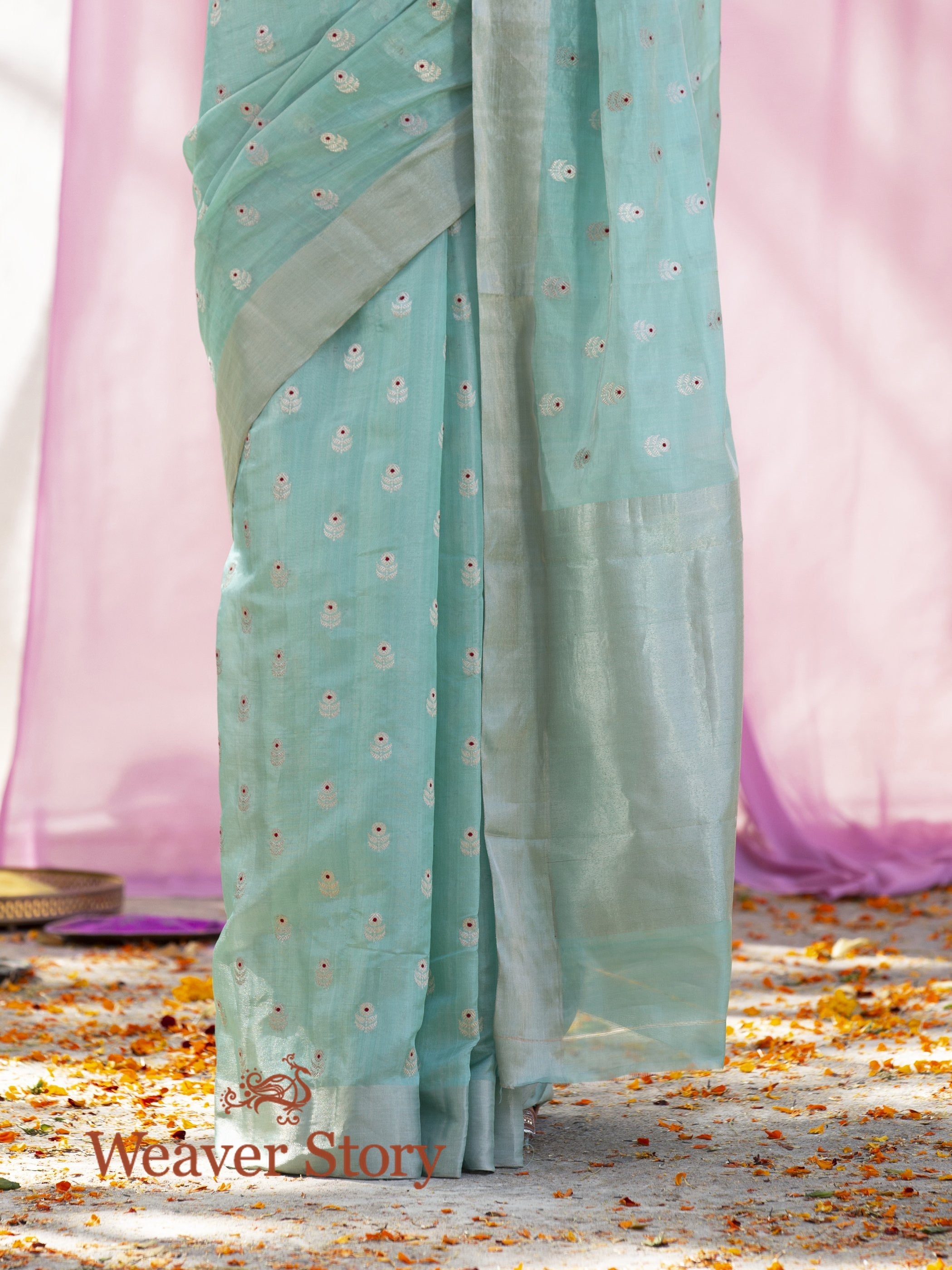 Handwoven_Powder_Blue_Silver_Tissue_Saree_with_Zari_Booti_WeaverStory_04