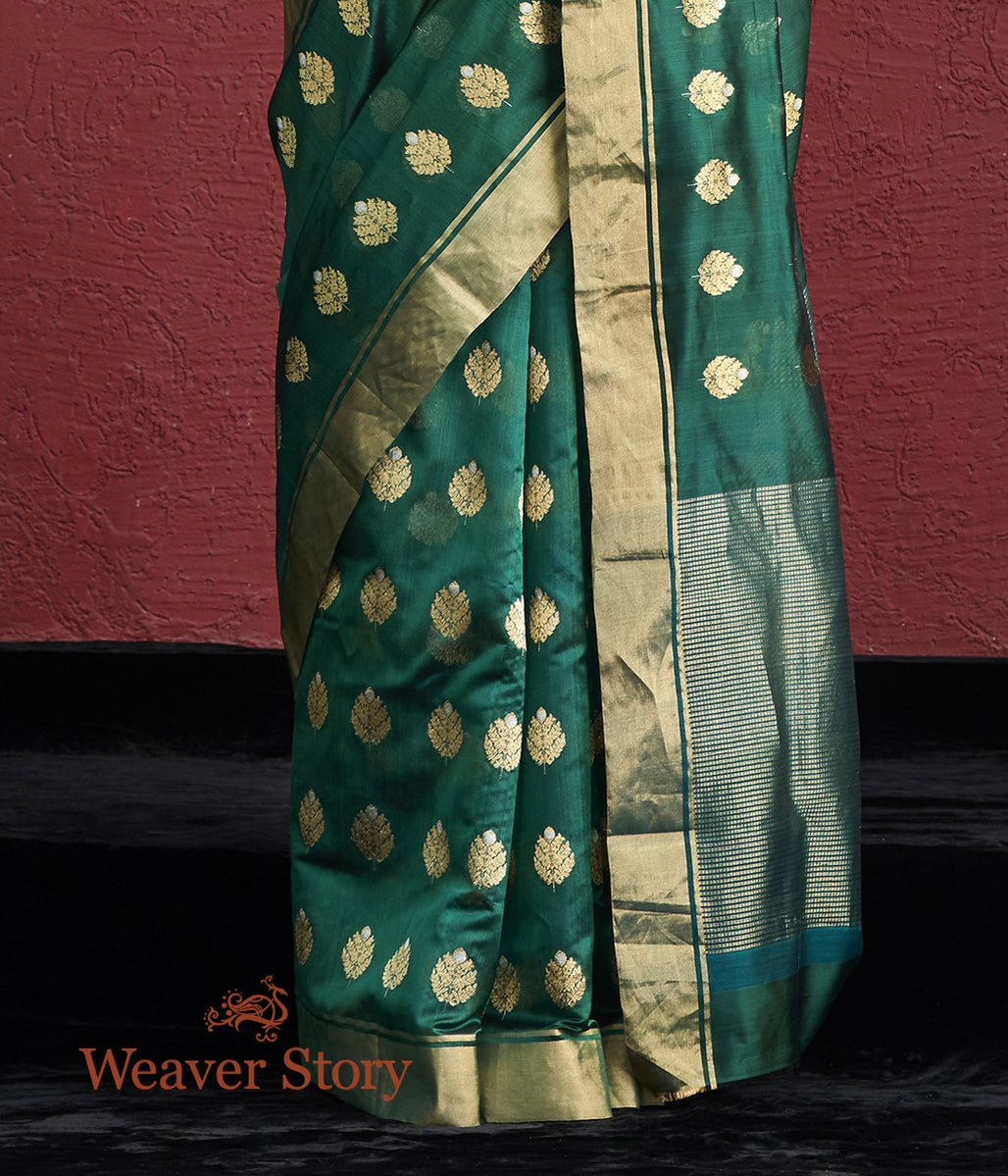 Handloom_Emerald_Green_Anaar_Booti_Chanderi_Saree_WeaverStory_04