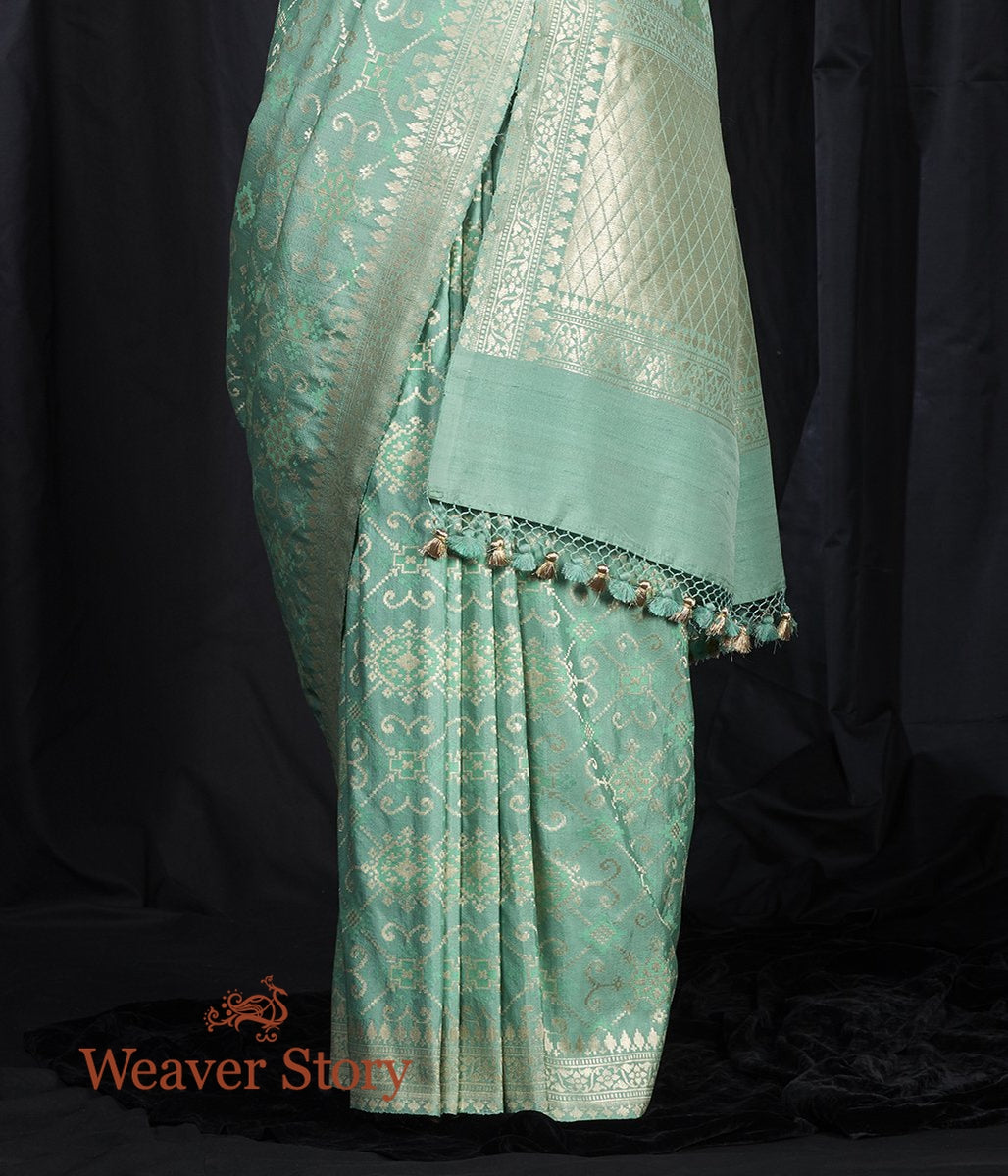 Handwoven_Green_Tusser_Patola_Saree_WeaverStory_04