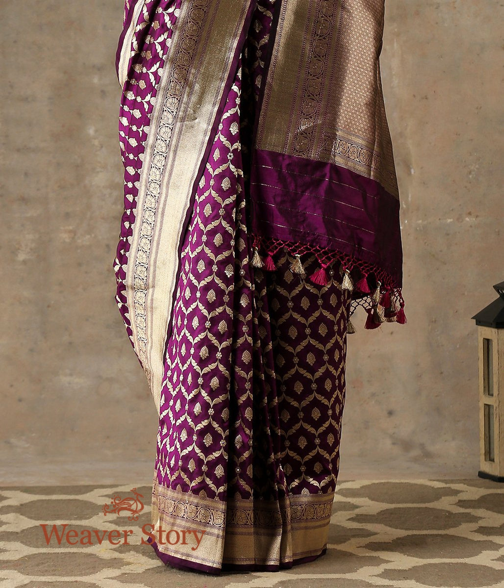 Handwoven_Purple_Cutwork_Jangla_Saree_with_Silver_Meenakari_WeaverStory_04