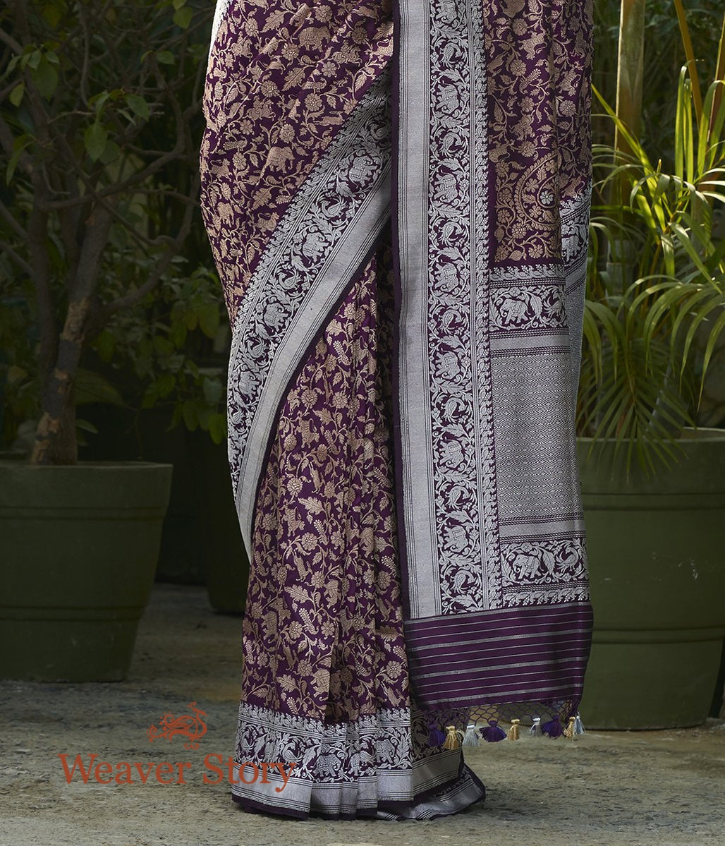 Handwoven_Wine_Kadhwa_Shikargah_Saree_with_Silver_Zari_Border_WeaverStory_04