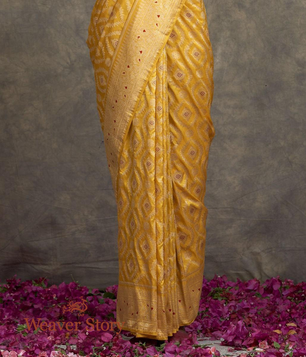 Handwoven_Yellow_Kadhwa_Jangla_Saree_with_Meenakari_WeaverStory_04