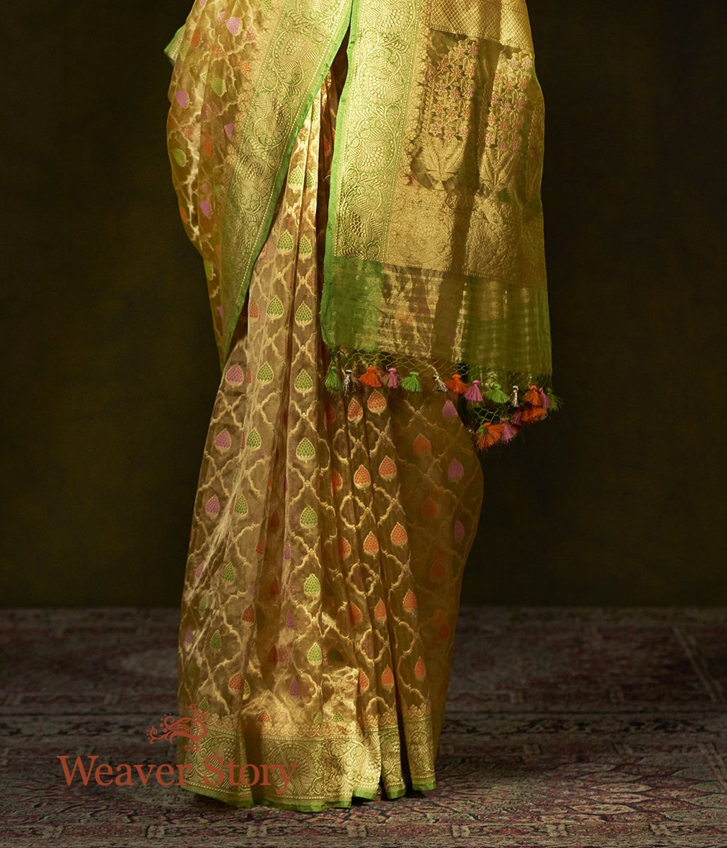 Handwoven_Light_Yellow_Kora_Tissue_Saree_with_Lime_Green_Border_WeaverStory_04