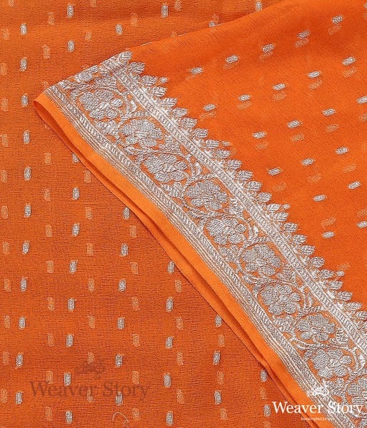 Handwoven_Orange_Georgette_Dupatta_with_Silver_Zari_WeaverStory_02