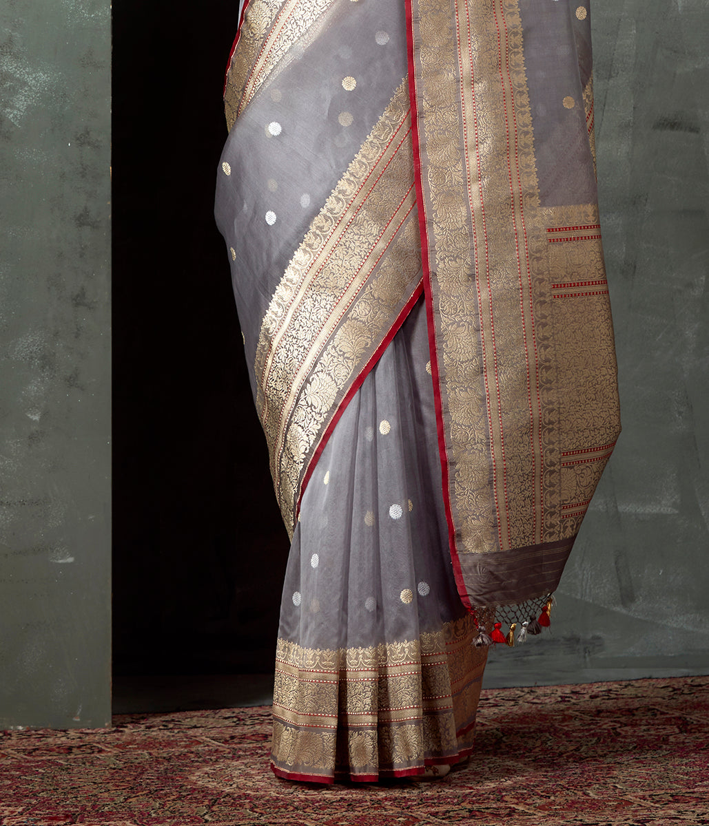 Handwoven_Grey_Asharfi_Boota_Kora_Saree_with_Red_Border_WeaverStory_04