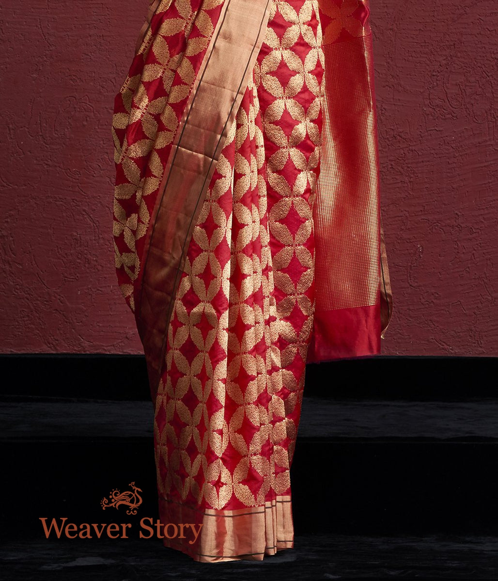Handwoven_Red_Chanderi_Silk_Saree_with_Zari_Jaal_WeaverStory_04