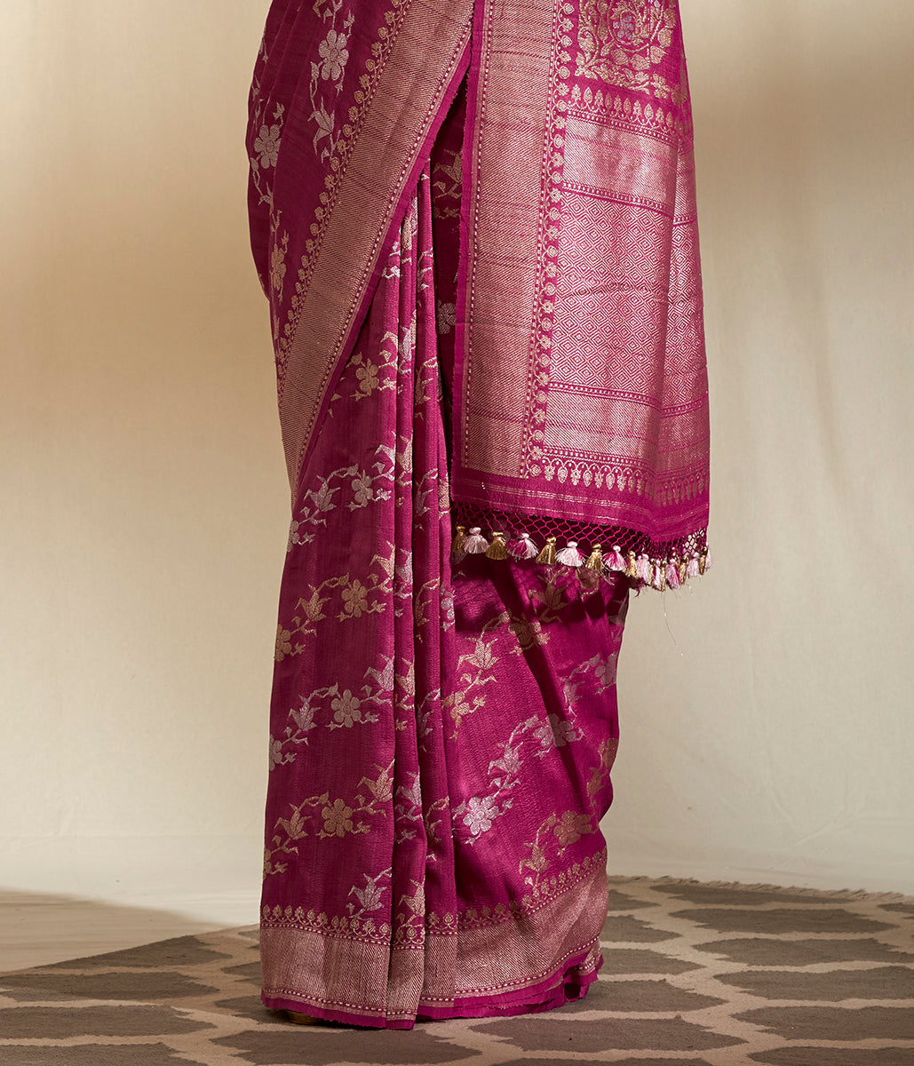 Handloom_berry_coloRed_tusser_Georgette_Jangla_WeaverStory_04