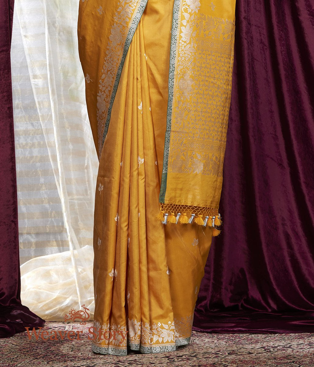 Handwoven_Yellow_Kadhwa_Boota_Saree_with_Floral_Border_WeaverStory_04