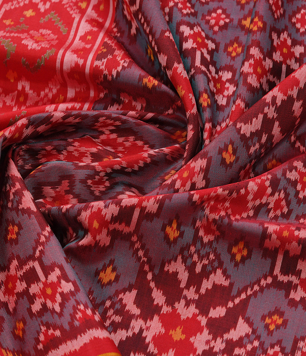 Handloom_Green_Red_Patola_Dupatta_WeaverStory_05