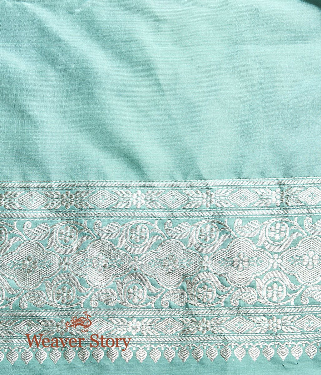 Handwoven_Light_Pink_Kadhwa_Booti_Saree_with_Silver_Zari_WeaverStory_05