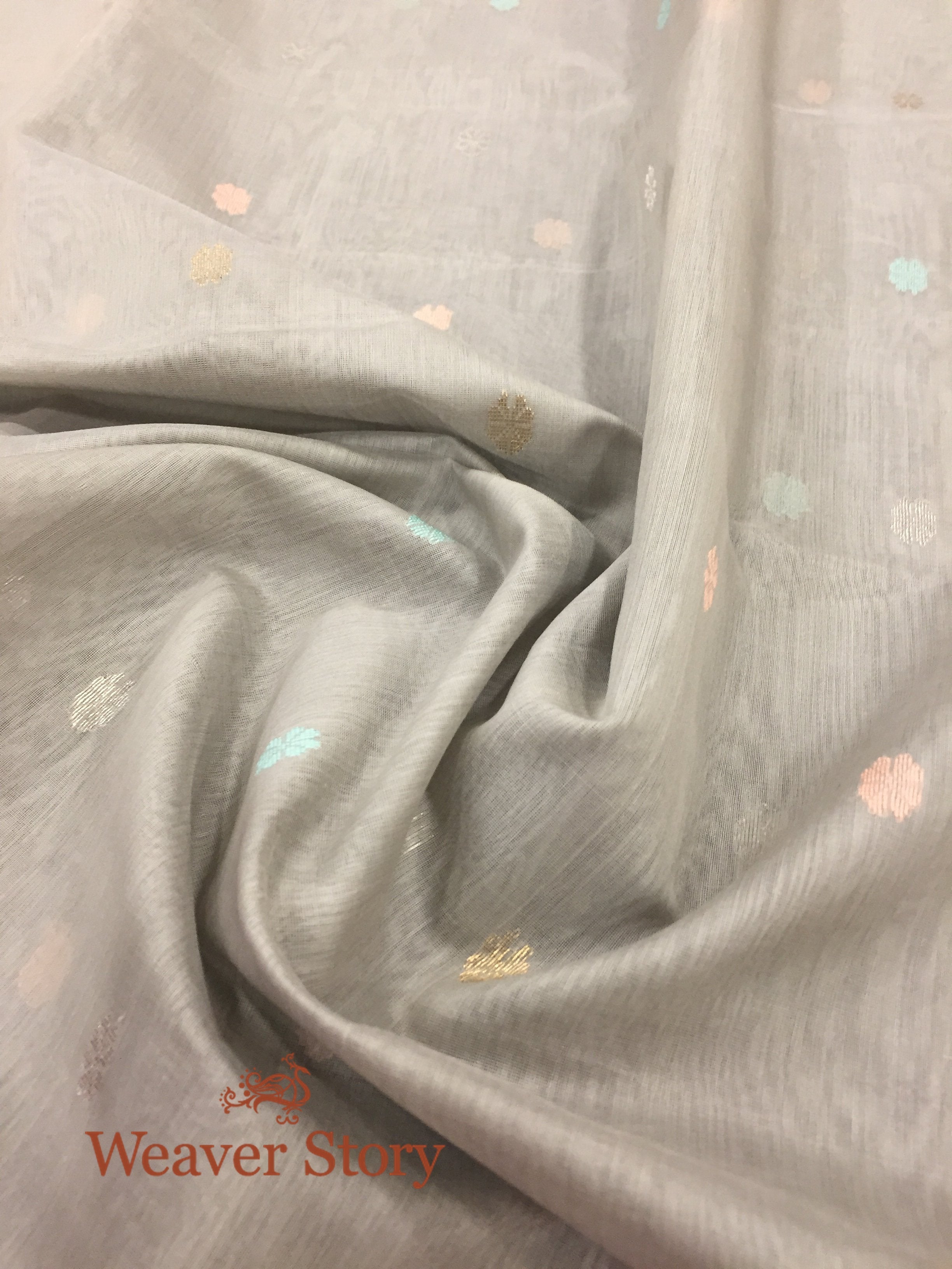 Handloom_Grey_Chanderi_Dupatta_with_Zari_Booti_WeaverStory_05