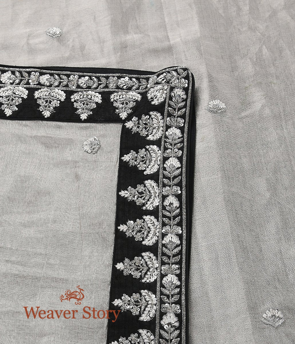 Silver_Tissue_Zardozi_Work_Dupatta_with_Black_Border_WeaverStory_05