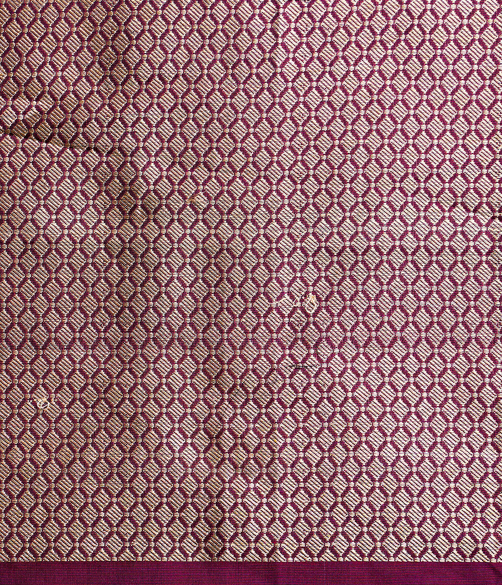 Handloom_Purple_Kadhwa_Booti_Saree_with_Paisley_Border_WeaverStory_05