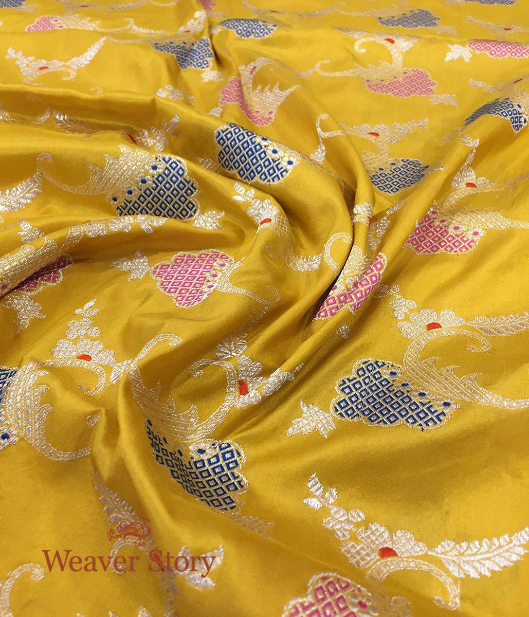 Handloom_Mustard_Meenakari_Kadhwa_Banarasi_Dupatta_WeaverStory_05