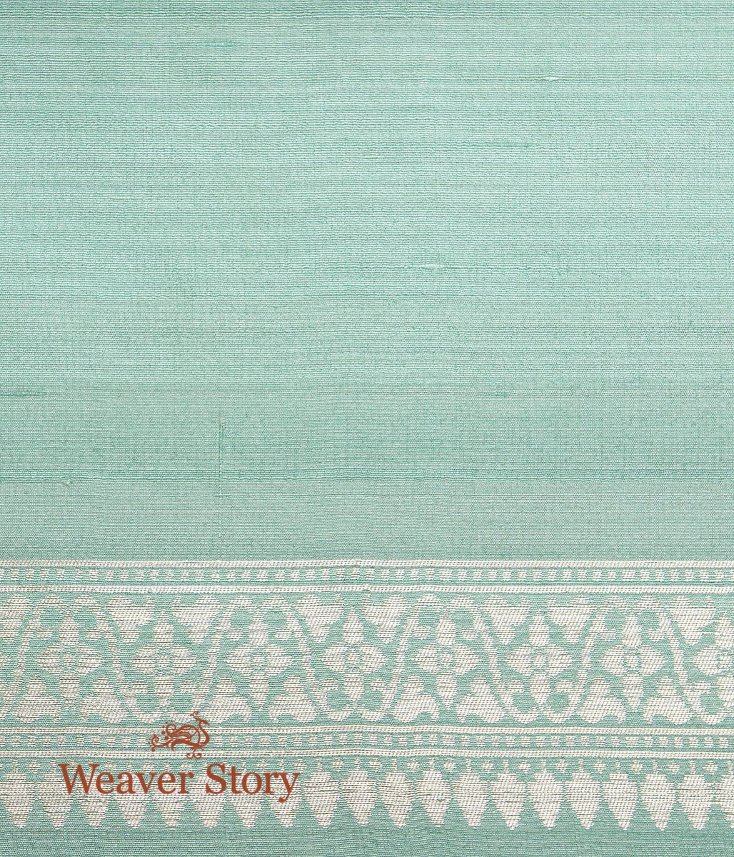 Handwoven_Green_Tusser_Patola_Saree_WeaverStory_05