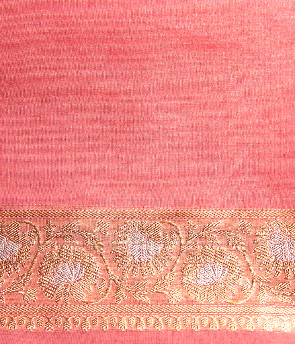 Handloom_Light_Pink_Kadhwa_Kora_Saree_with_Red_Selvedge_WeaverStory_05