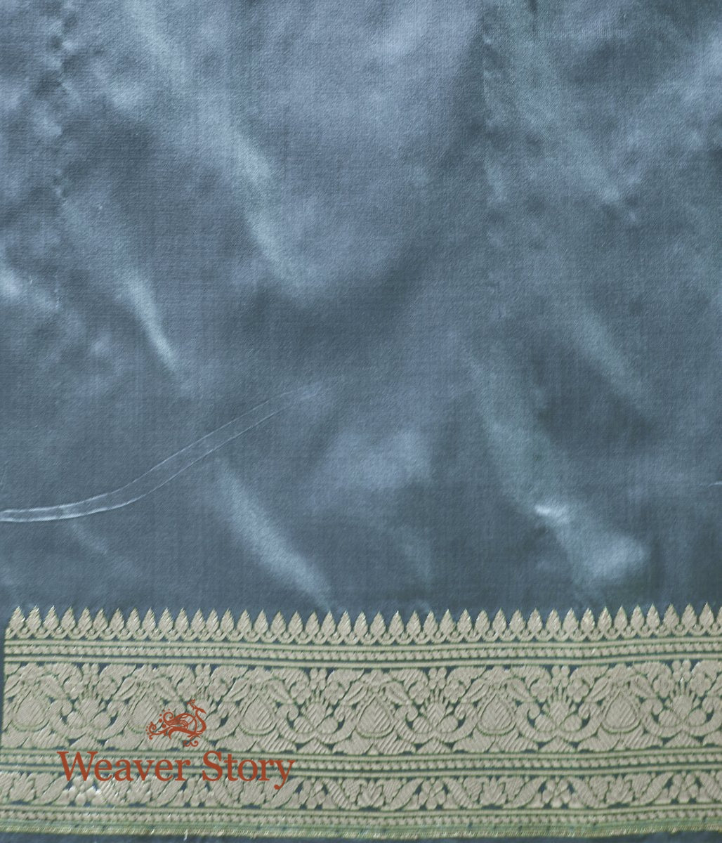 Handwoven_Purple_Kadhwa_Banarasi_Saree_with_Green_Border_WeaverStory_05