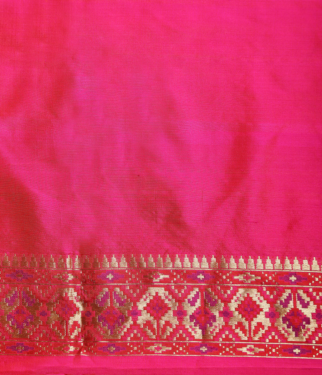 Handloom_Pink_Peach_Heavy_Banarasi_Patola_Saree_WeaverStory_05