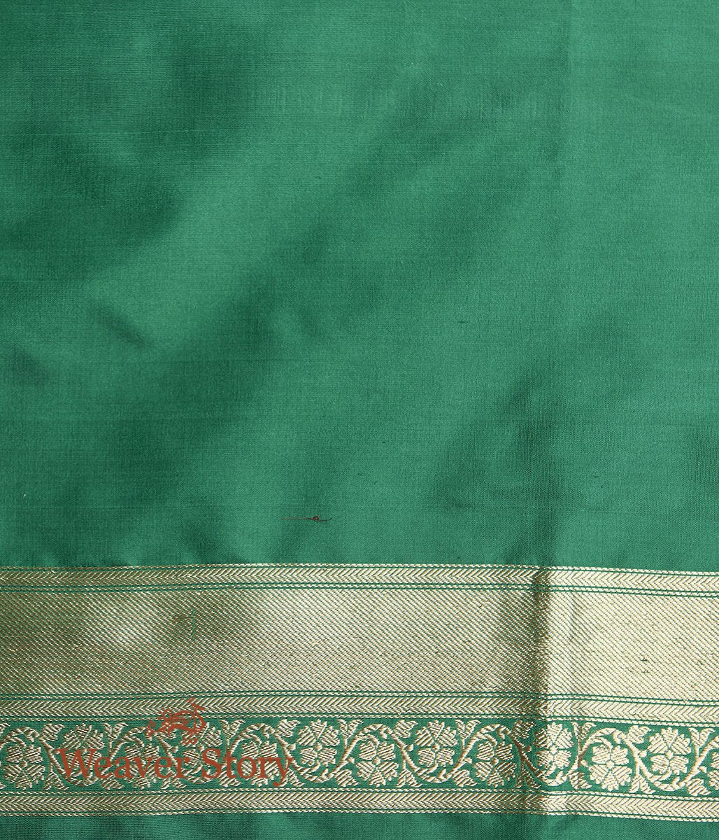 Handwoven_Green_Asharfi_Boota_saree_WeaverStory_05