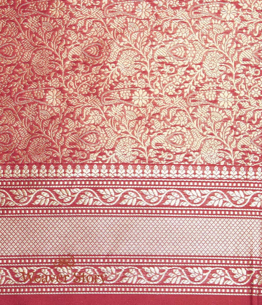 Handloom_Grey_Tanchoi_Saree_with_Kadhwa_Booti_WeaverStory_05