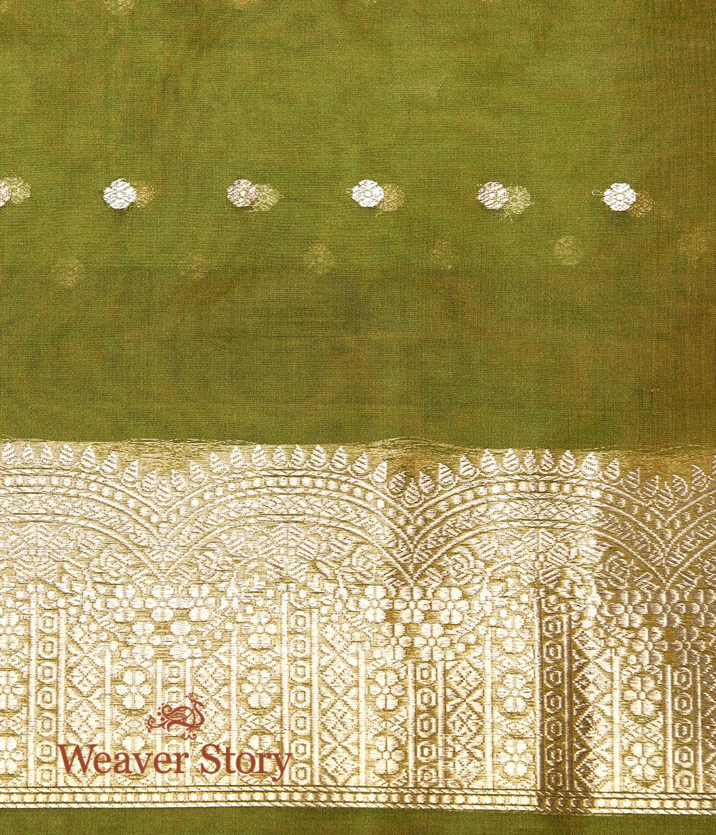 Handwoven_Green_Kora_Silk_Banarasi_Saree_WeaverStory_05