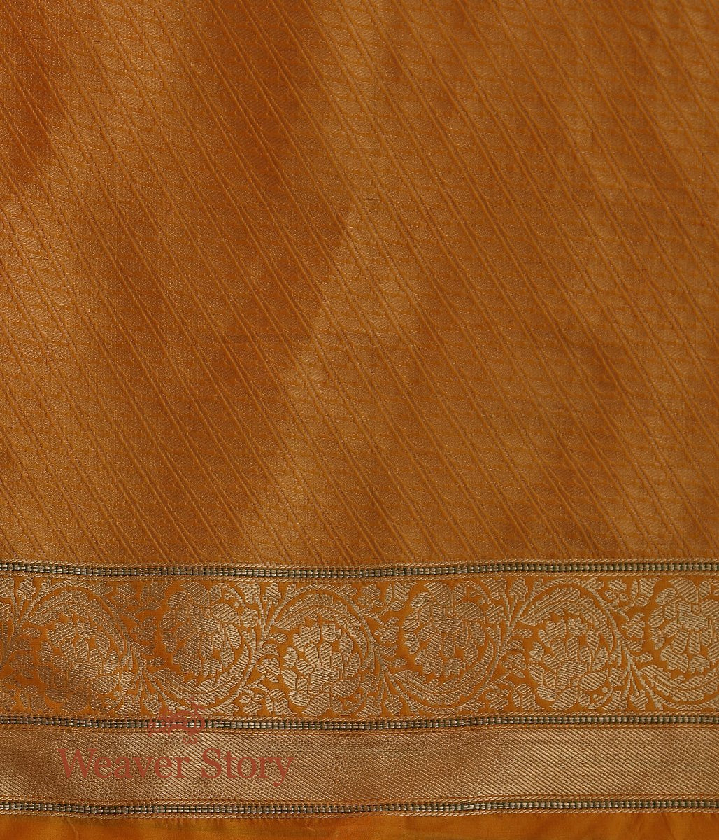 Handwoven_Golden_Yellow_Kadhwa_Jangla_Saree_WeaverStory_05