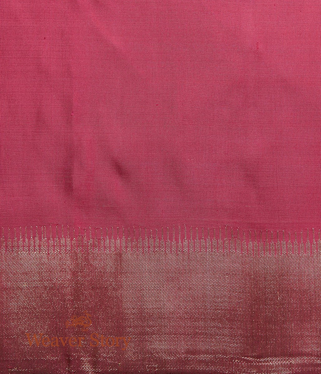 Handwoven_Offwhite_Plain_Kanjivaram_Saree_with_Maroon_Pure_Zari_Border_WeaverStory_05