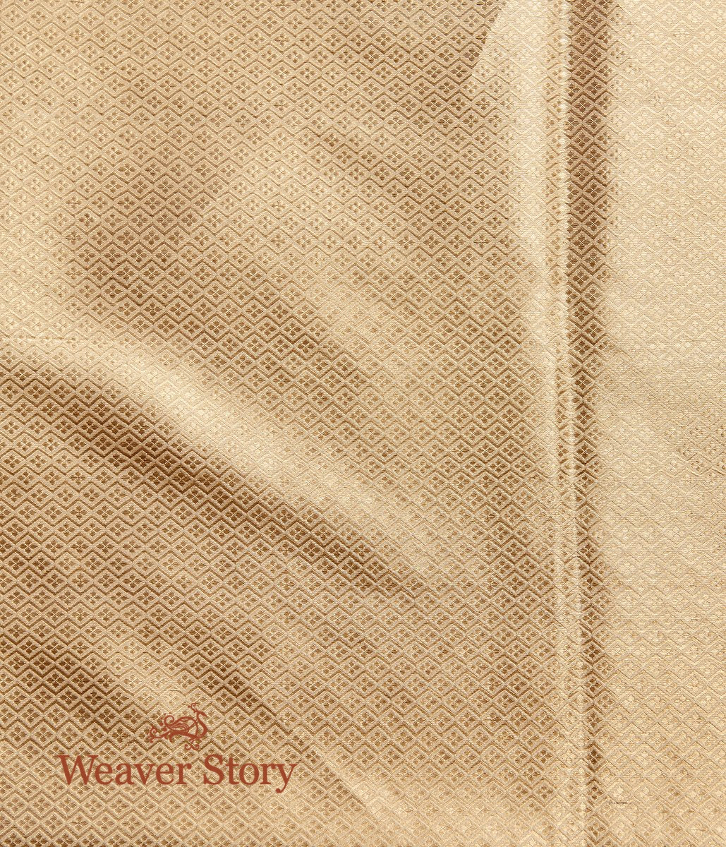 Handloom_Cream_and_Gold_Banarasi_Kimkhab_Saree_WeaverStory_05