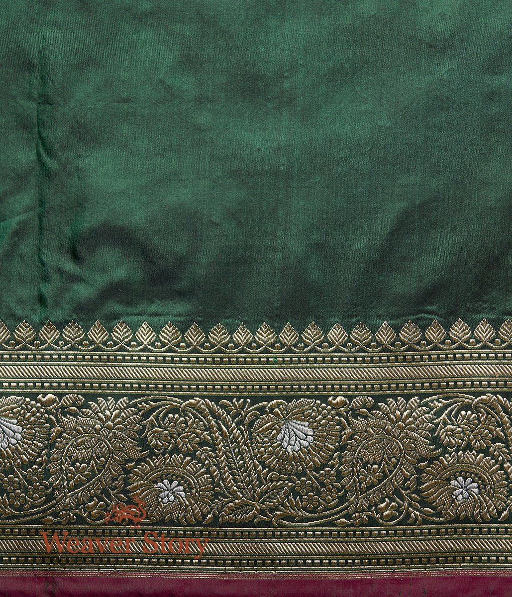 Handloom_Bottle_Green_Kadhwa_Jangla_Saree_with_Red_Selvedge_WeaverStory_05