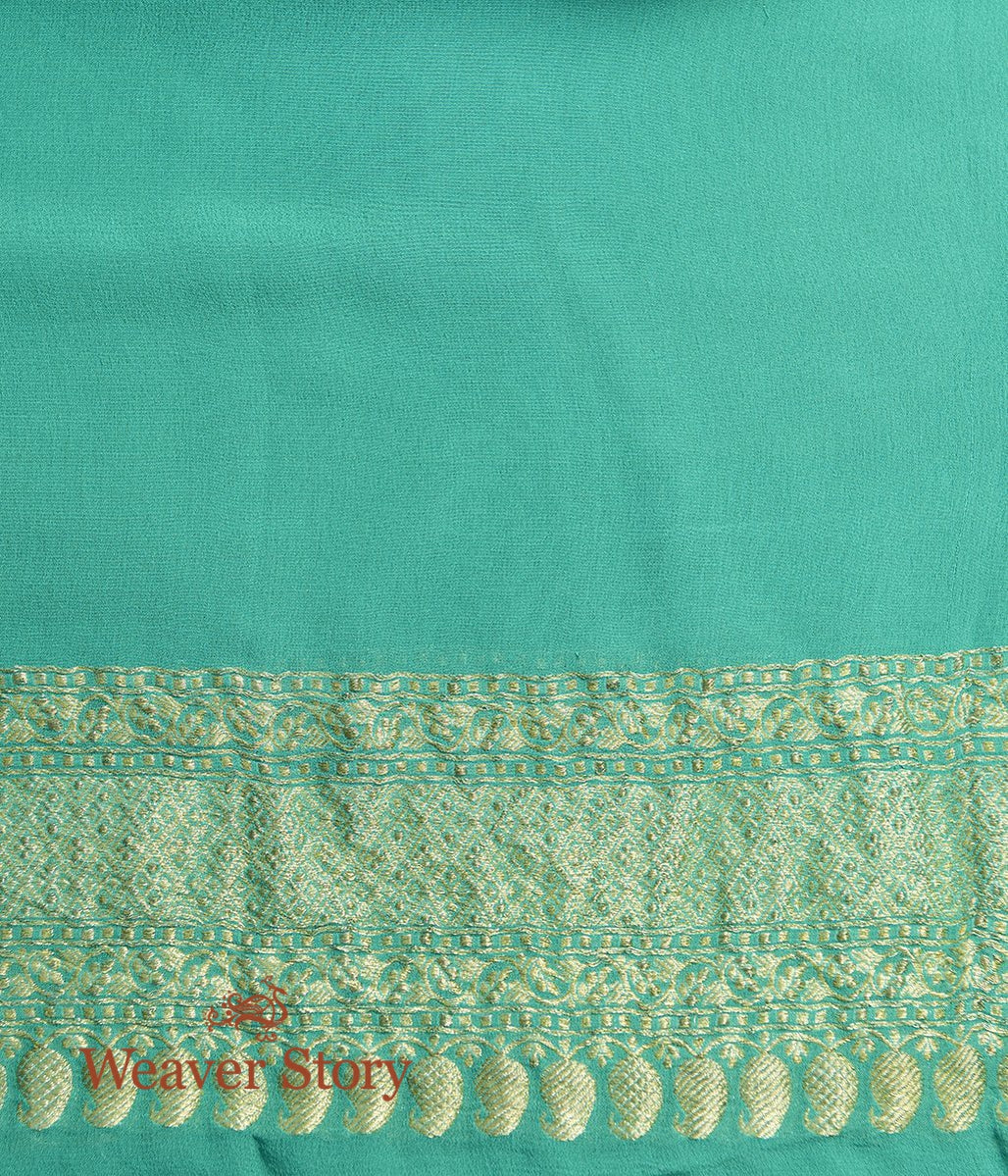 Handwoven_Ombre_Dyed_Green_Banarasi_Georgette_Saree_WeaverStory_05