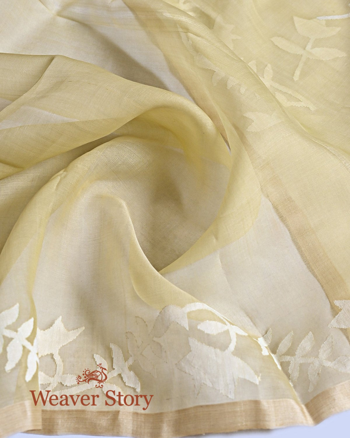 Handwoven_Pista_Green_Silk_Muslin_Jamdani_Saree_WeaverStory_05