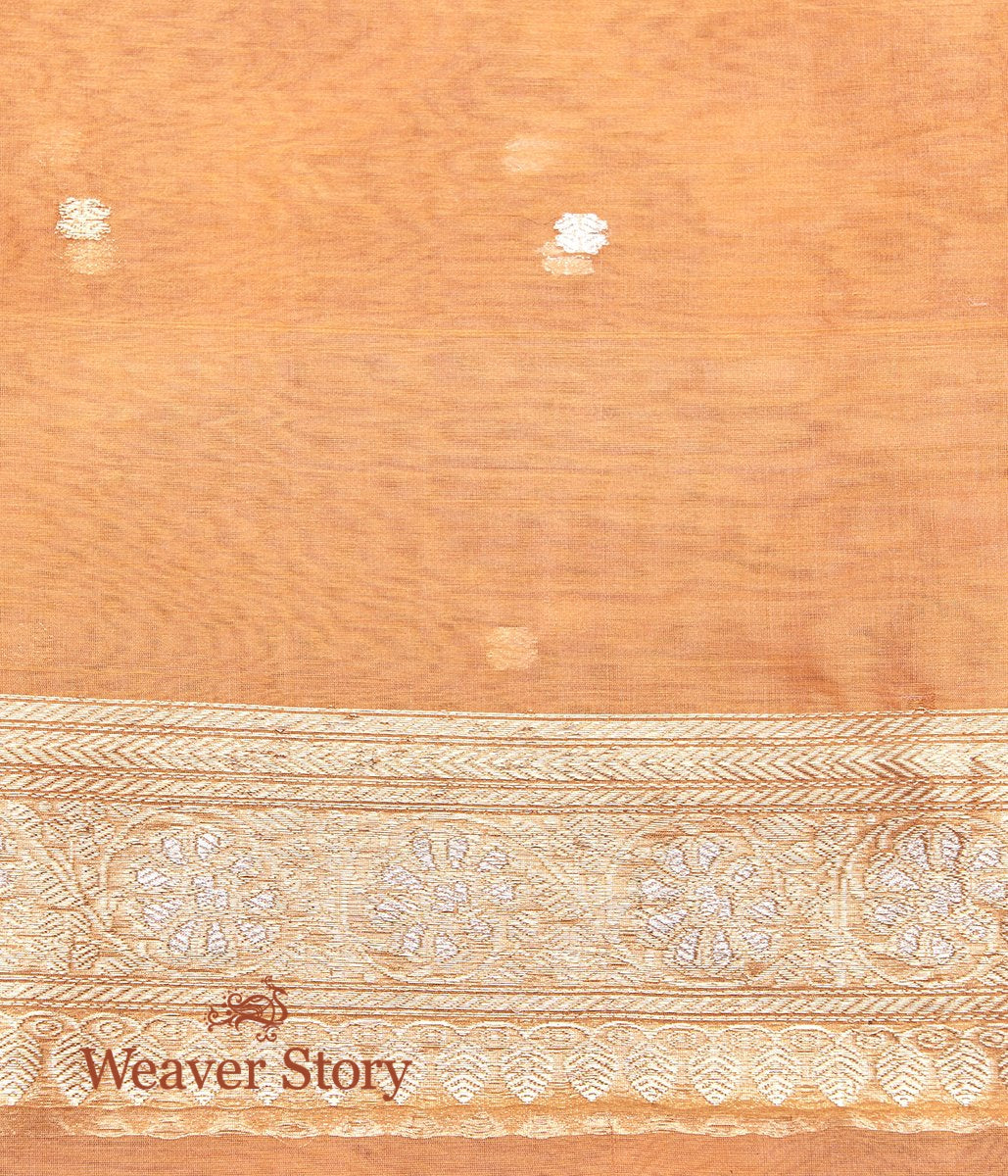 Handwoven_Peach_Kora_Silk_Banarasi_with_Sona_Rupa_Zari_WeaverStory_05