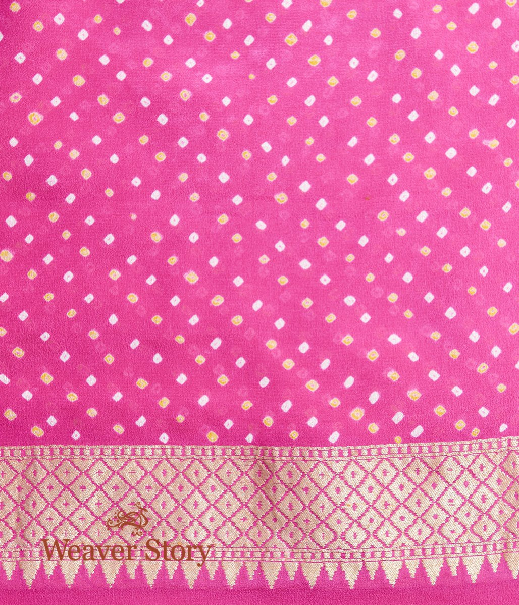 Handwoven_Pink_Bandhej_Saree_with_Shikargah_Border_WeaverStory_05