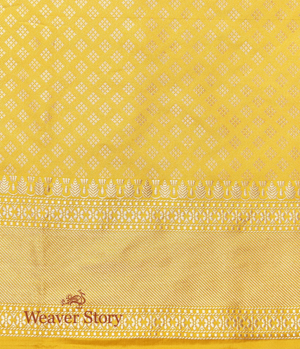 Handwoven_Yellow_Kadhwa_Anaar_Jangla_Saree_WeaverStory_05