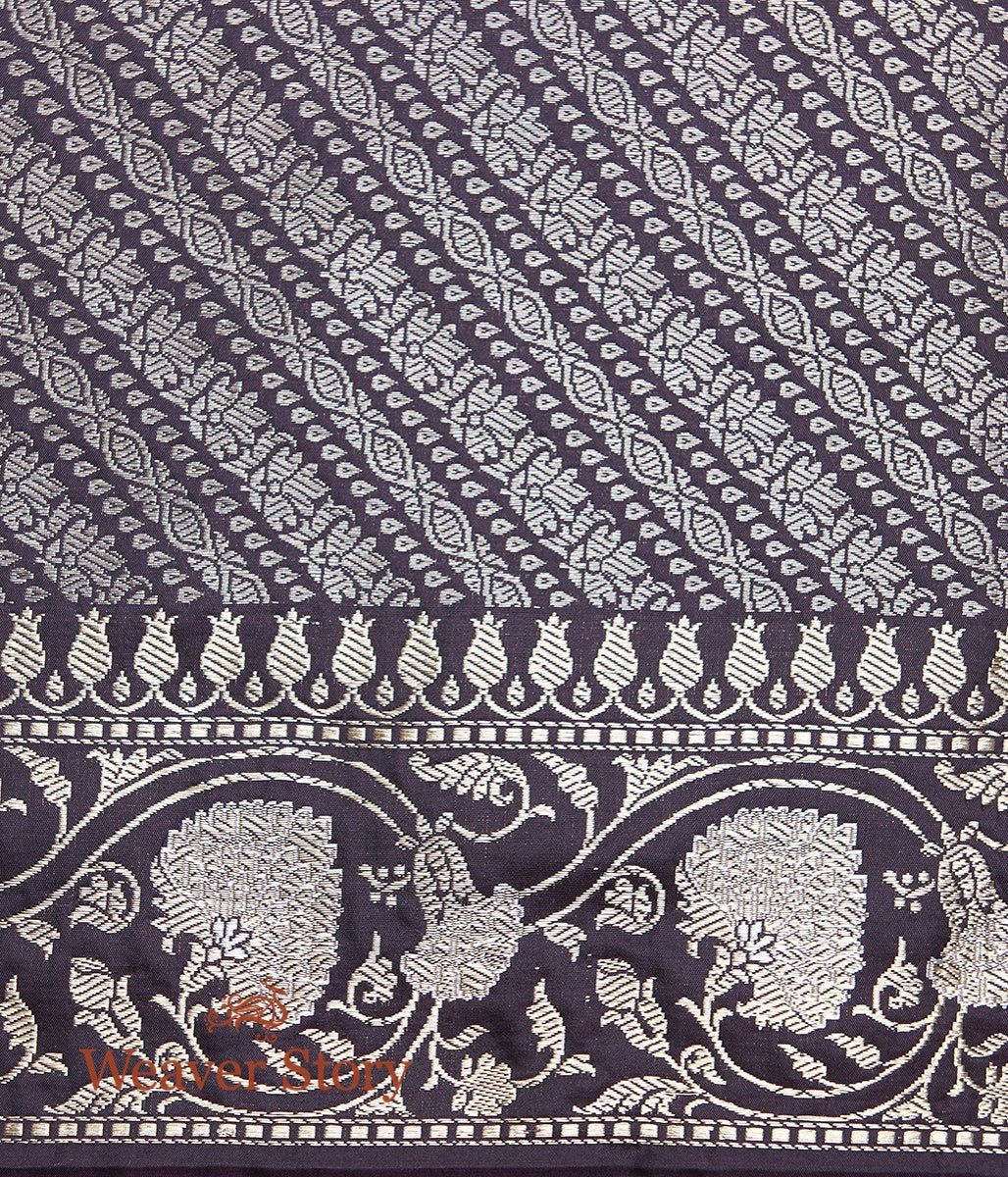 Handloom_Dark_Purple_Banarasi_Jangla_Saree_with_Floral_Jaal_WeaverStory_05