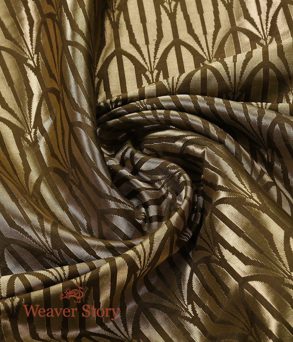 Handloom_Brown_and_Gold_Banarasi_Tissue_Fabric_WeaverStory_05