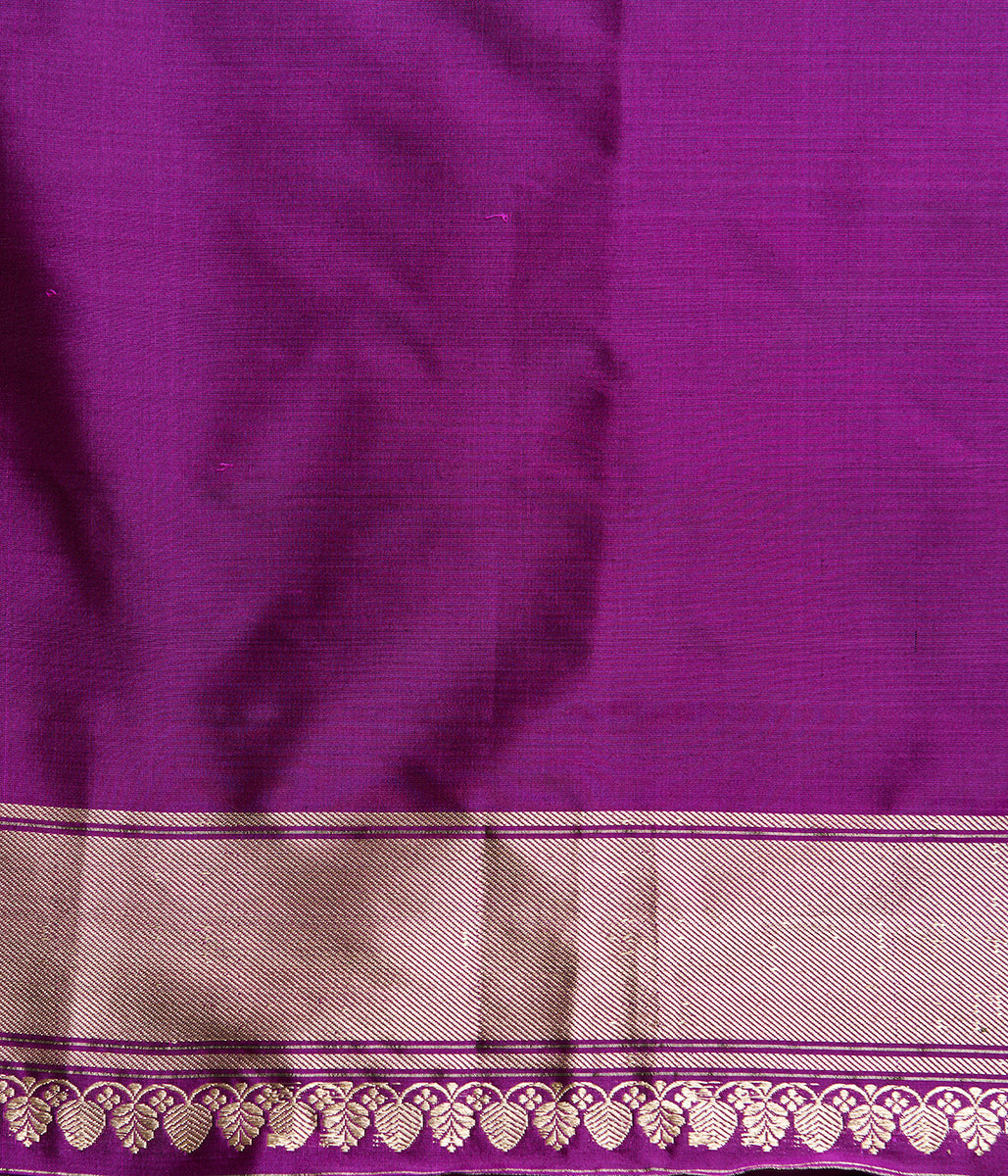 Handloom_Purple_Floral_Kadhwa_Jangla_Saree_WeaverStory_05